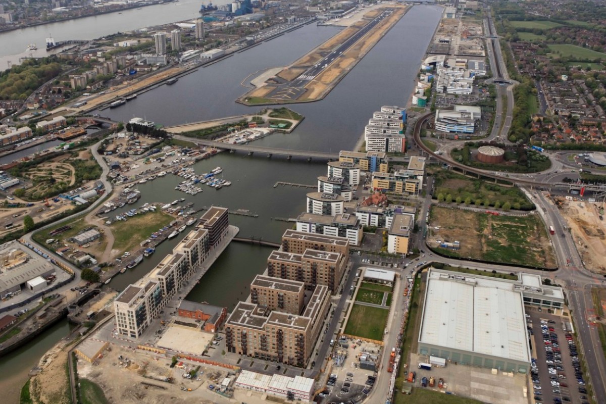 Royal Albert Dock London - Juta UK